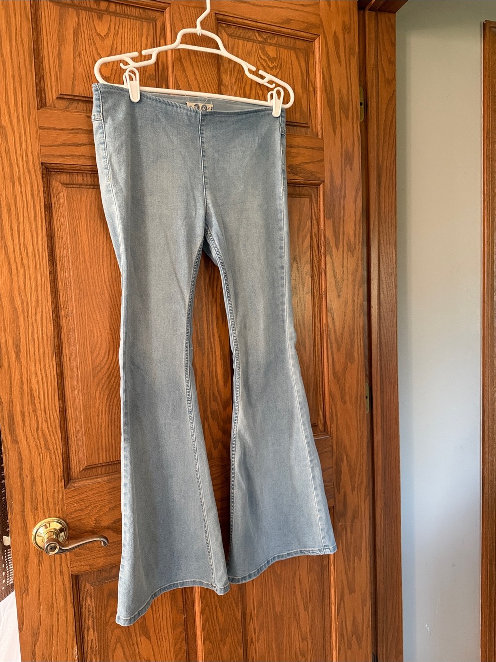 We The Free by Free People flare jeans Size 29